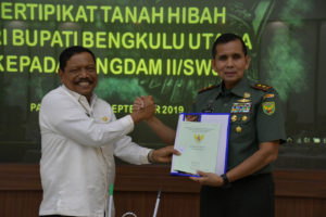 Kodam II/Swj Terima Hibah Aset Tanah dari Pemkab Bengkulu Utara